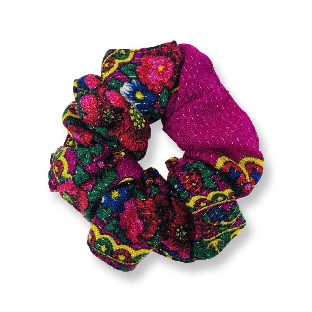 QUILANA SCRUNCHIE