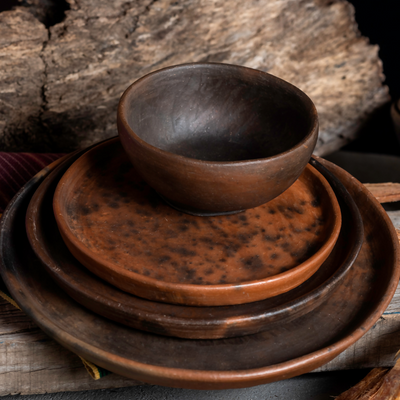 “Mixe Smoke" Dinnerware Set