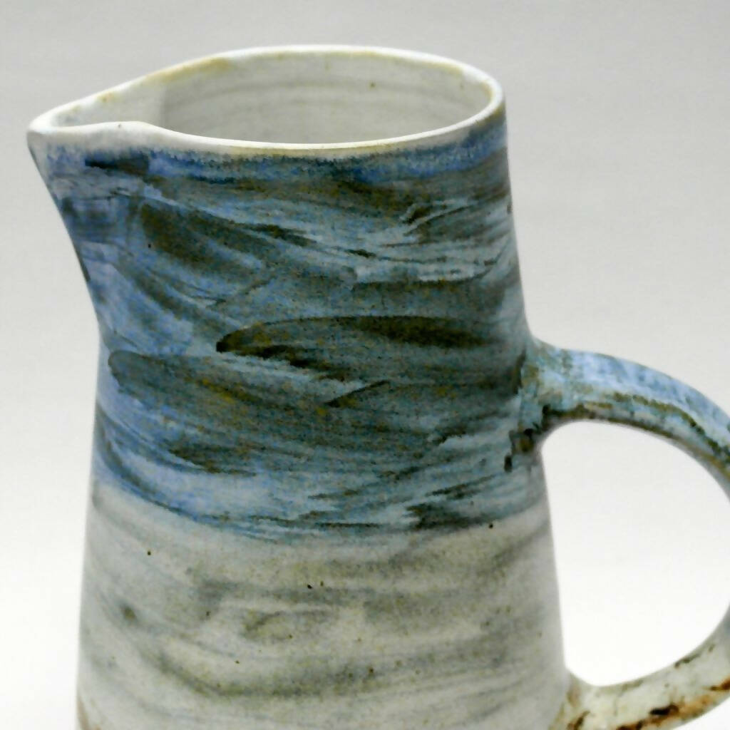 Big Ceramic Pitcher - Paisaje completo